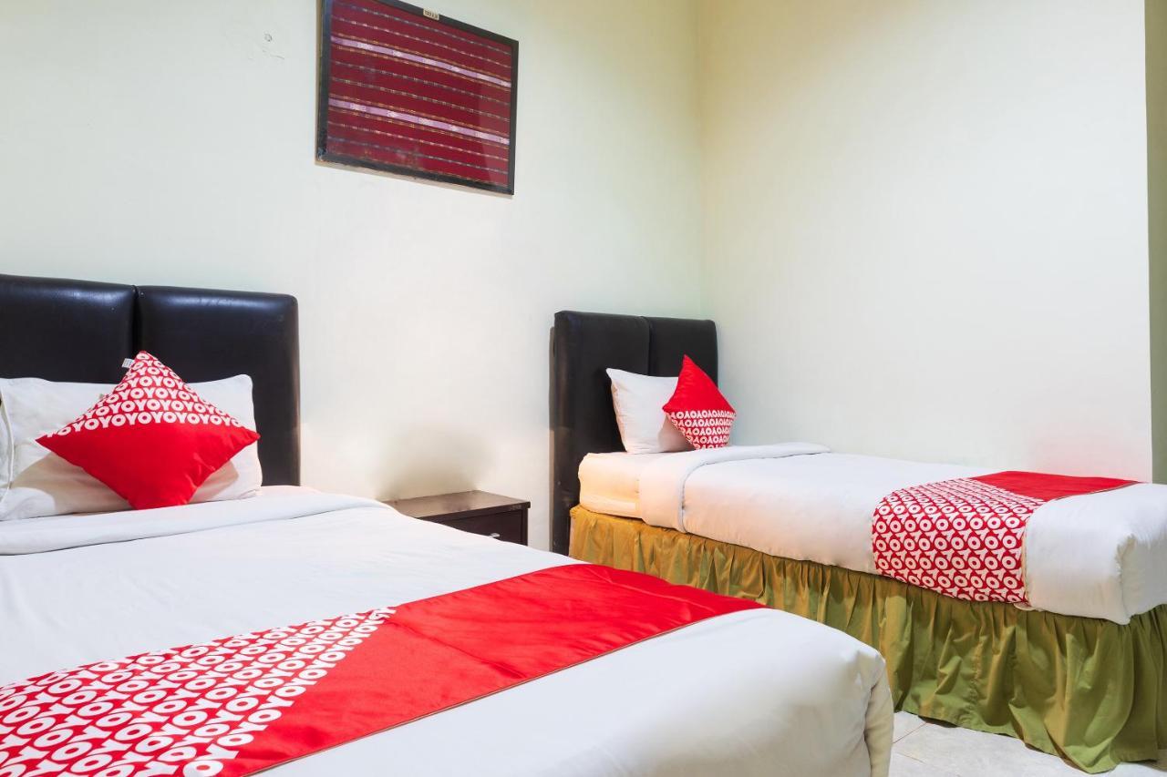 Super Oyo 1682 Greenia Hotel Kupang  Luaran gambar