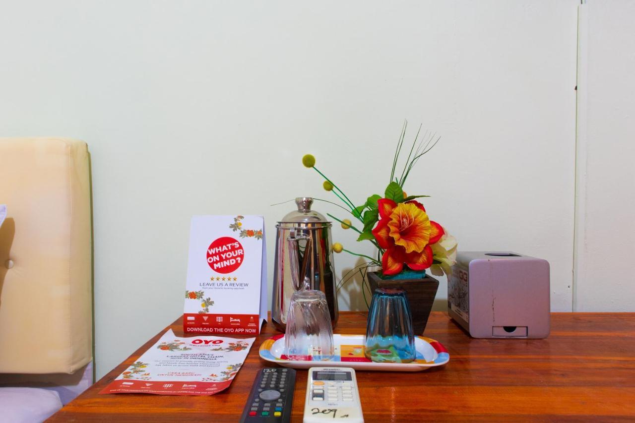 Super Oyo 1682 Greenia Hotel Kupang  Luaran gambar