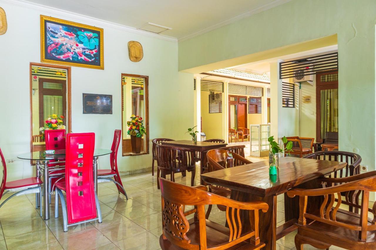 Super Oyo 1682 Greenia Hotel Kupang  Luaran gambar