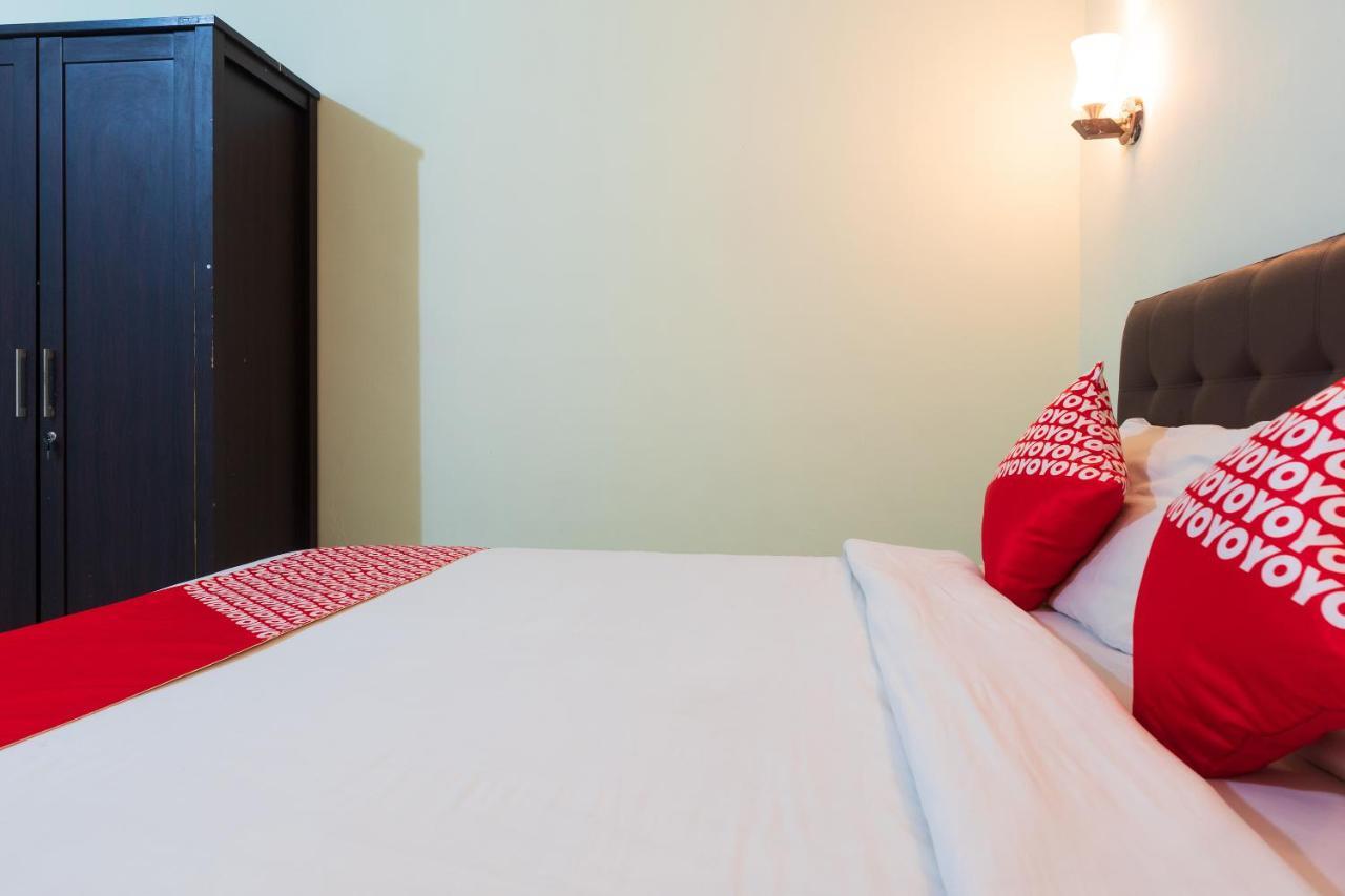 Super Oyo 1682 Greenia Hotel Kupang  Luaran gambar