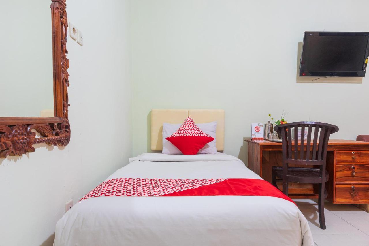 Super Oyo 1682 Greenia Hotel Kupang  Luaran gambar